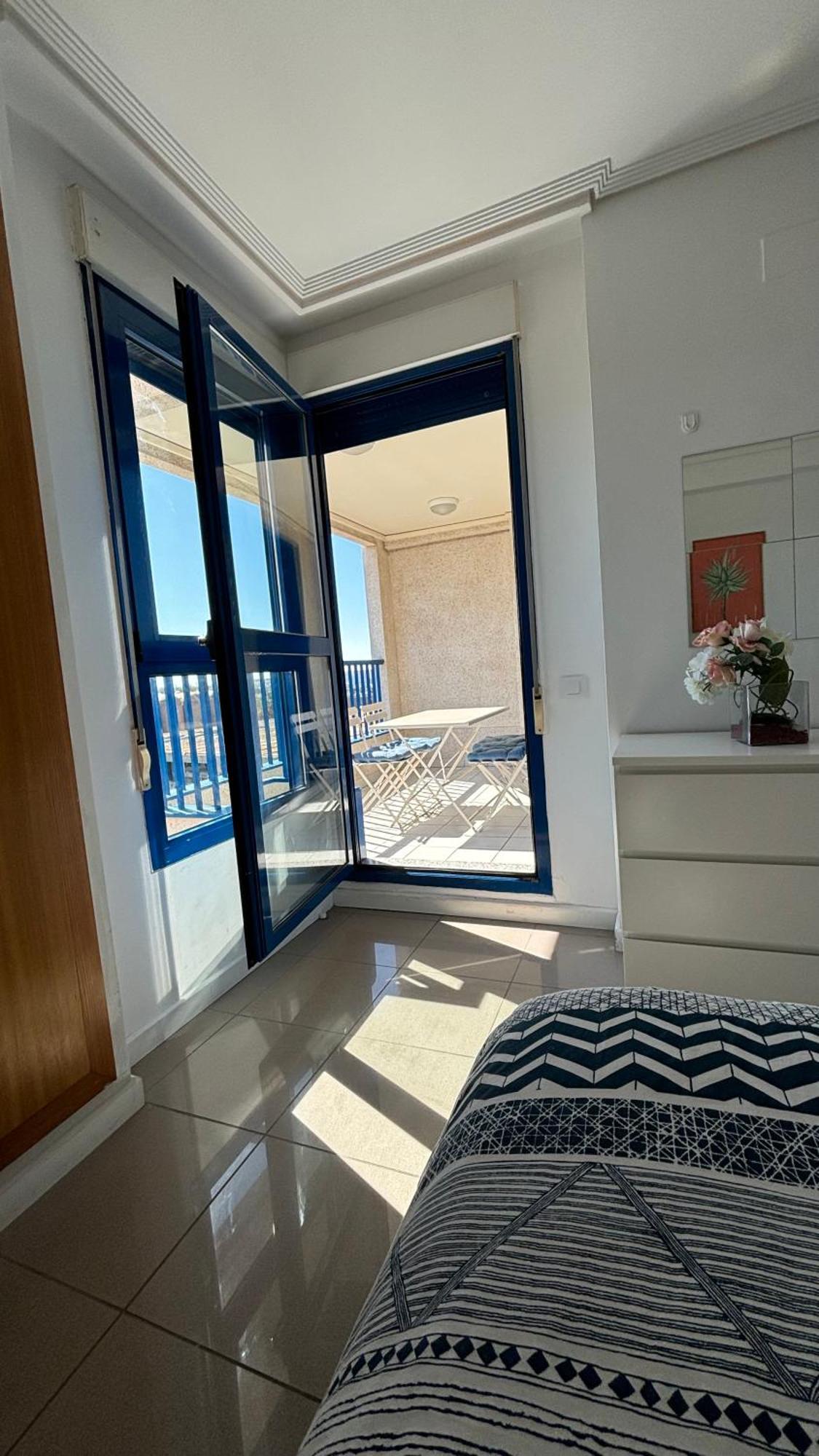 Apto. Luminoso Con Vistas En Playa De La Patacona Valência Exterior foto
