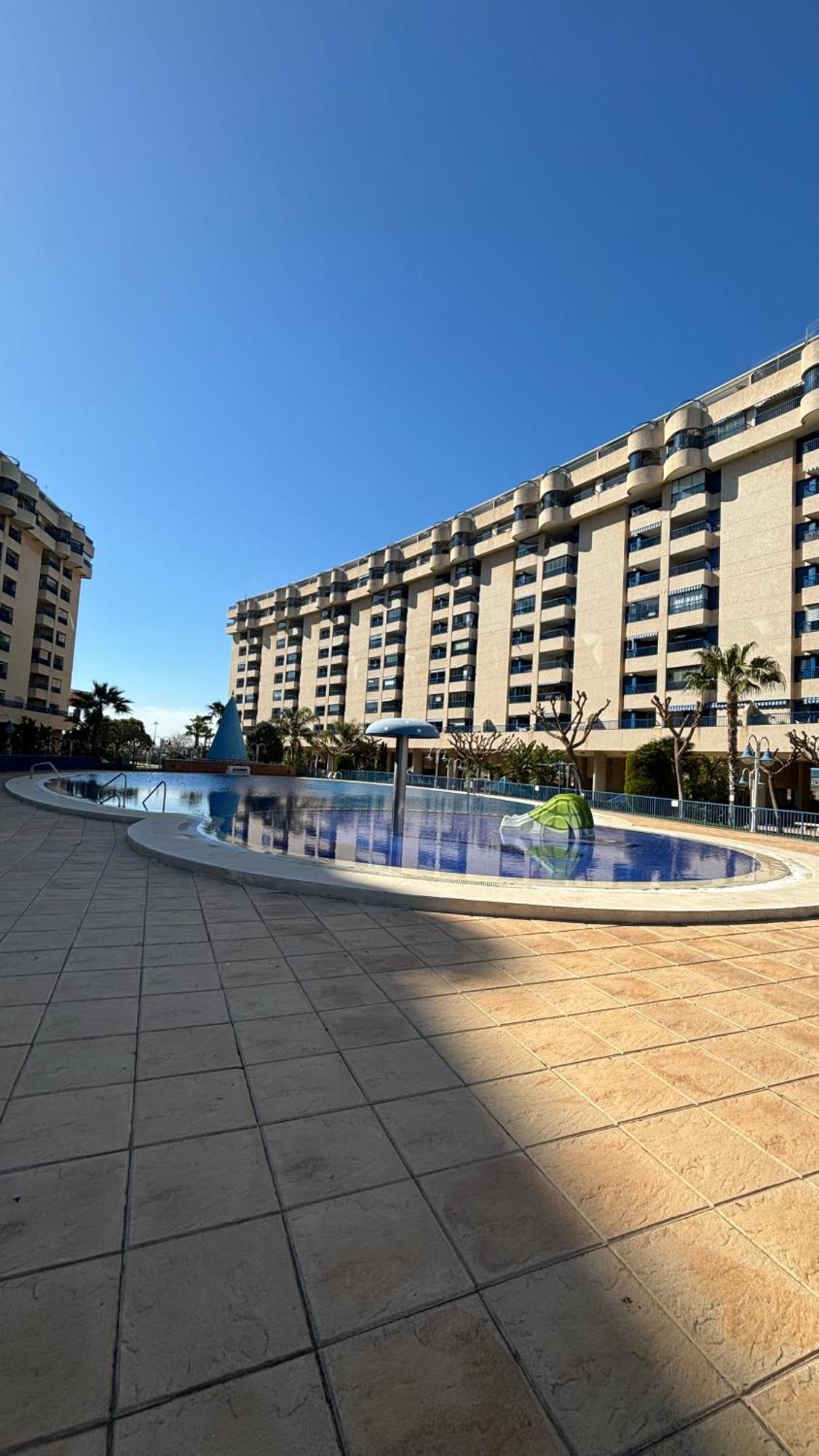 Apto. Luminoso Con Vistas En Playa De La Patacona Valência Exterior foto
